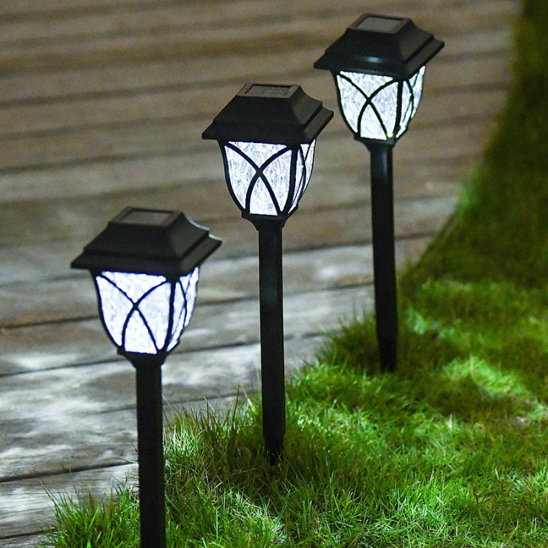 New Outdoor Solar Courtyard and Garden Lights